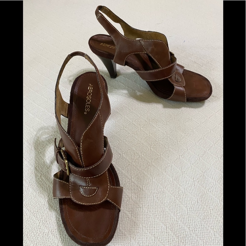 Women’s sandals
